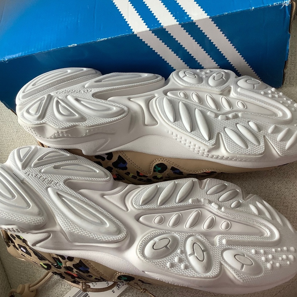 Nwt Adidas Women Ozweego Plus Leopard Sneakers-8.5 - Picture 6 of 9